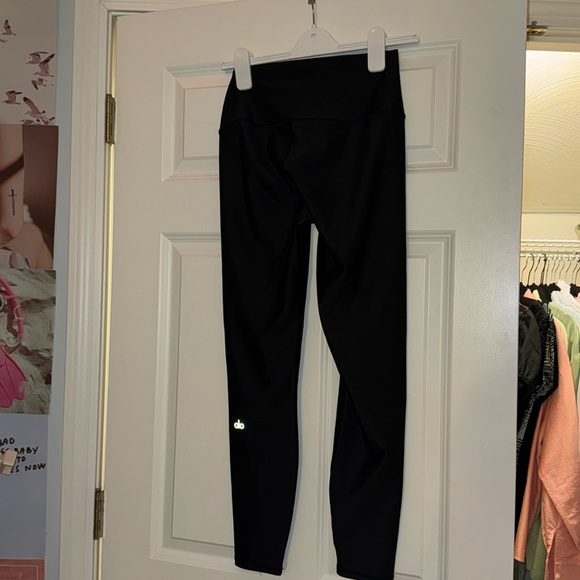 Alo Yoga 7/8 High-Waist Airlift Legging - Picture 4 of 6